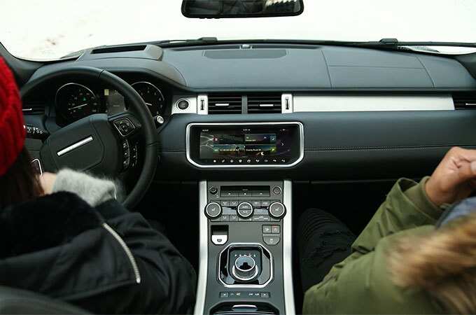 Range Rover Evoque Convertible dashboard and driver interface.