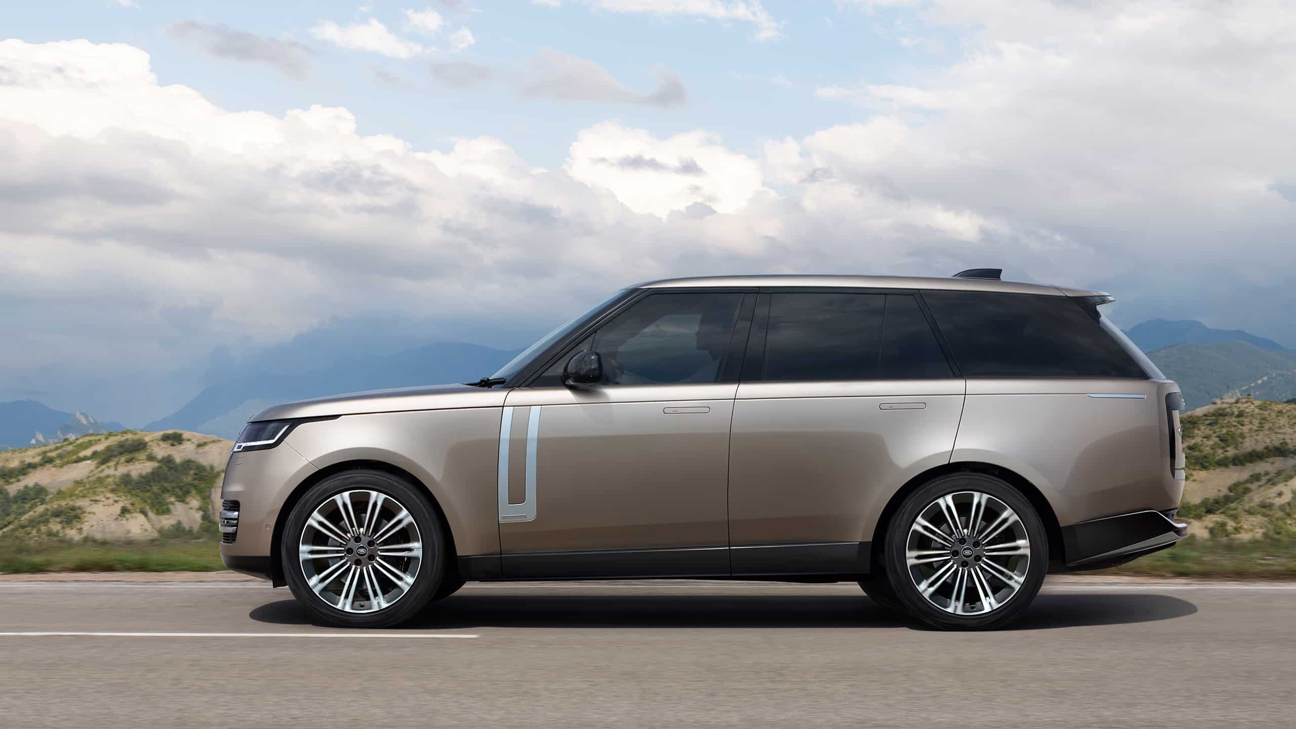 Range Rover 2025 Luxury 7 seater SUV Range Rover