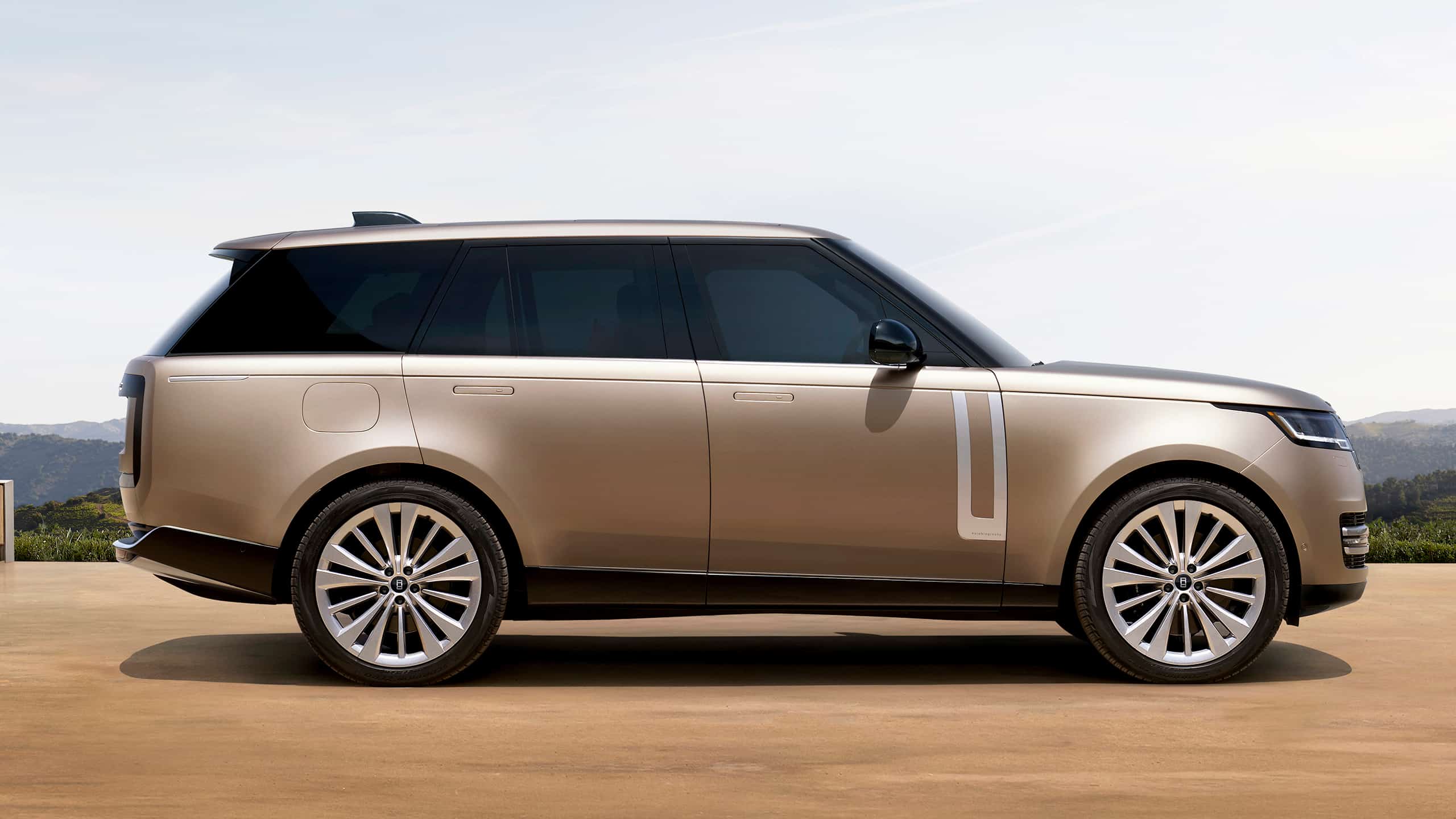 Range Rover Parked on open ground 