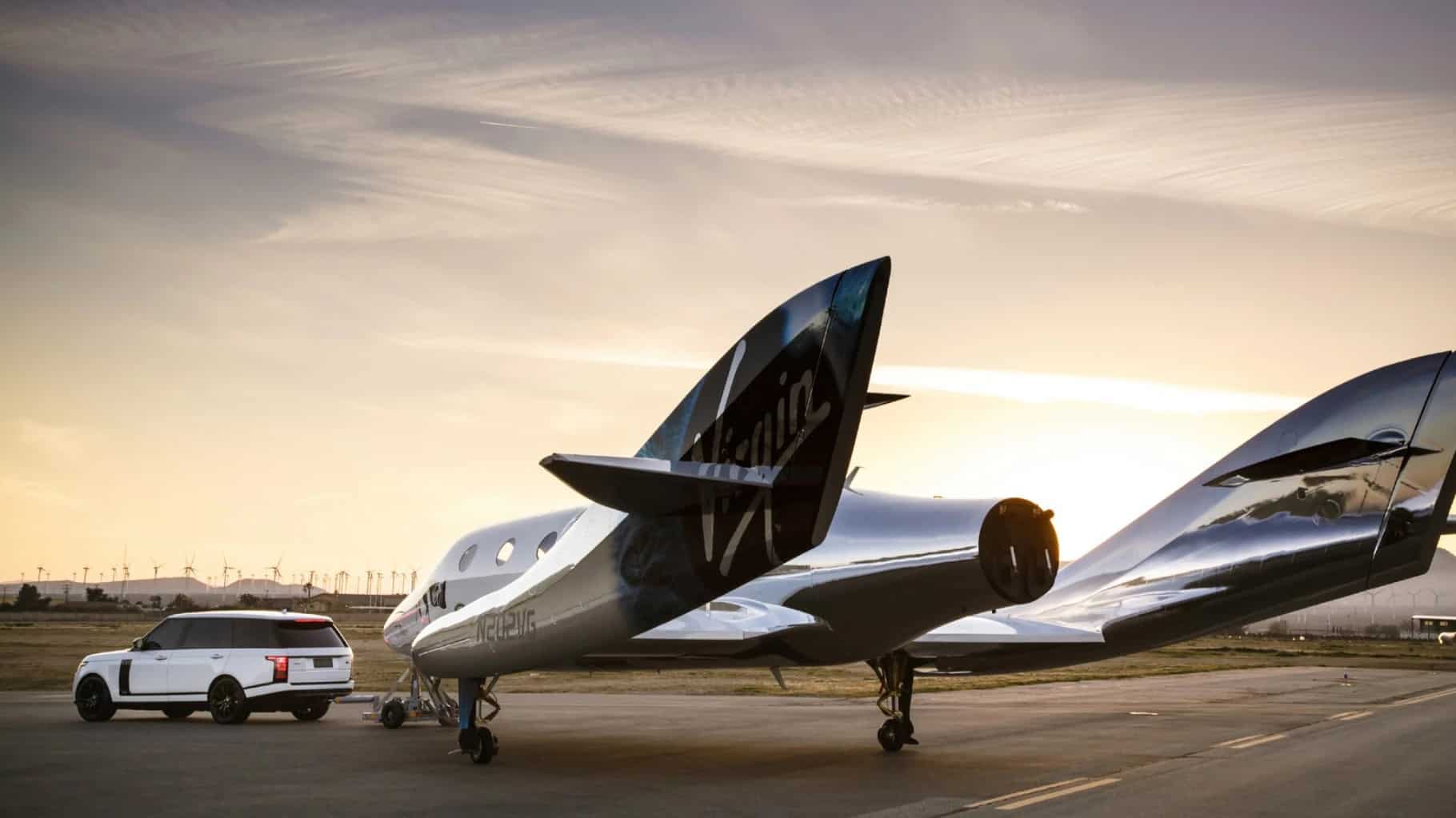 Virgin Galactic Spaceship Debut Gallery | Land Rover USA